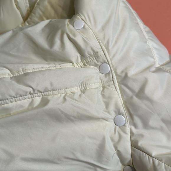PAUL FRANK Puffer Coat. White. Size SMALL. - Picture 7 of 9